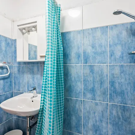 Pleasant In Near Sea Apartman *